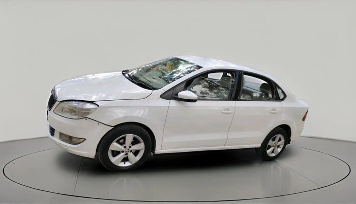 2015 Skoda Rapid 1.5 TDI CR AMBITION WITH ALLOY, Diesel, Manual, 2,00,931 km, exterior