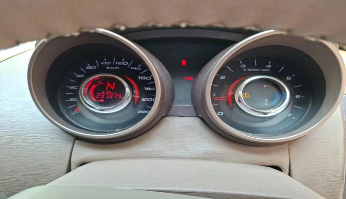 2012 Mahindra XUV500 W8, Diesel, Manual, 2,37,374 km, interior