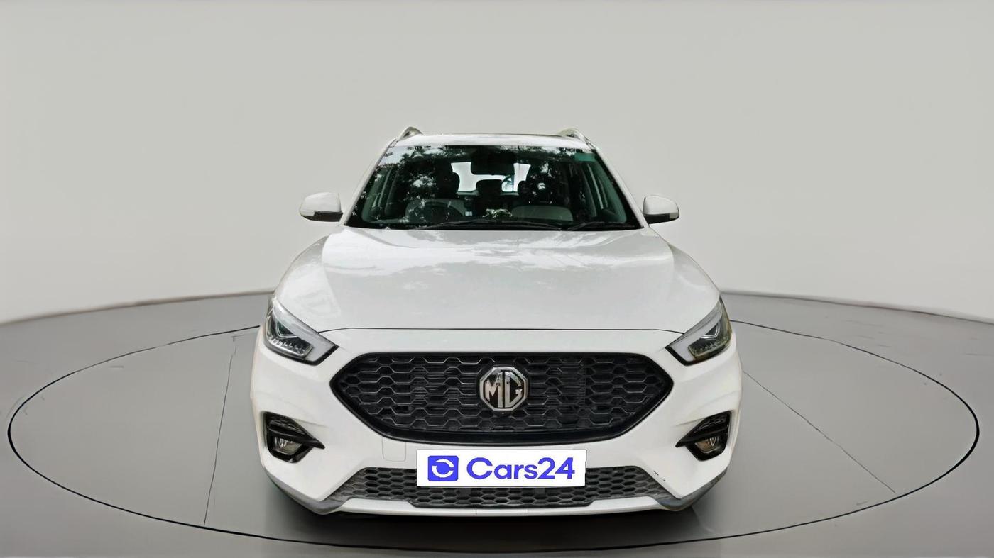 2025 MG ASTOR Select 1.5 CVT (Ivory), Petrol, Automatic, 2,120 km, exterior