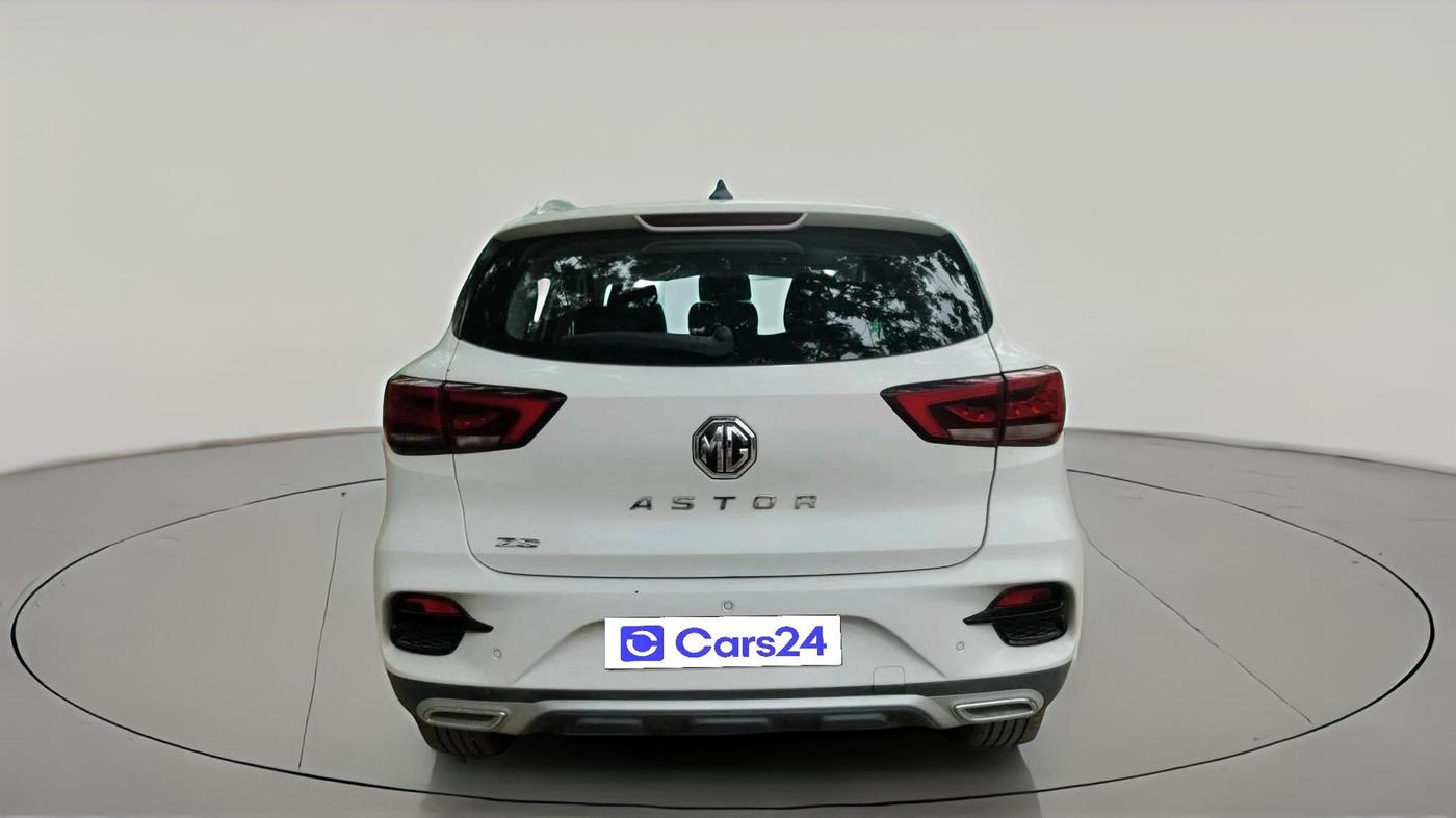 2025 MG ASTOR Select 1.5 CVT (Ivory), Petrol, Automatic, 2,120 km, exterior