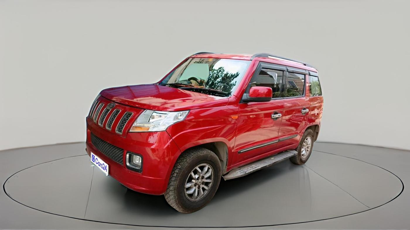 2017 Mahindra TUV300 T8, Diesel, Manual, 1,72,042 km, exterior