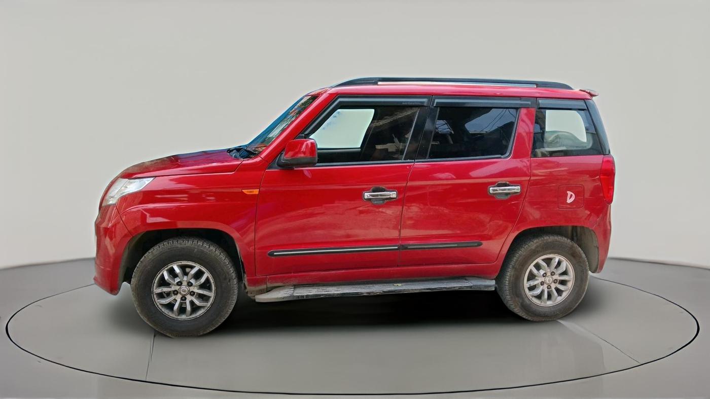 2017 Mahindra TUV300 T8, Diesel, Manual, 1,72,042 km, exterior