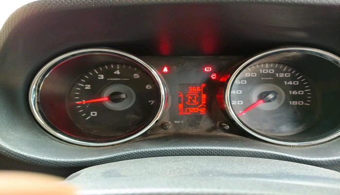 2017 Mahindra TUV300 T8, Diesel, Manual, 1,72,042 km, interior