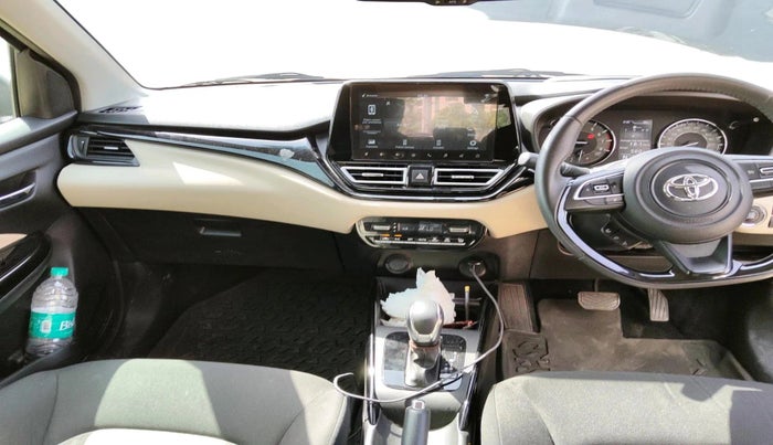 2024 Toyota Glanza V AMT, Petrol, Automatic, 25,049 km, interior