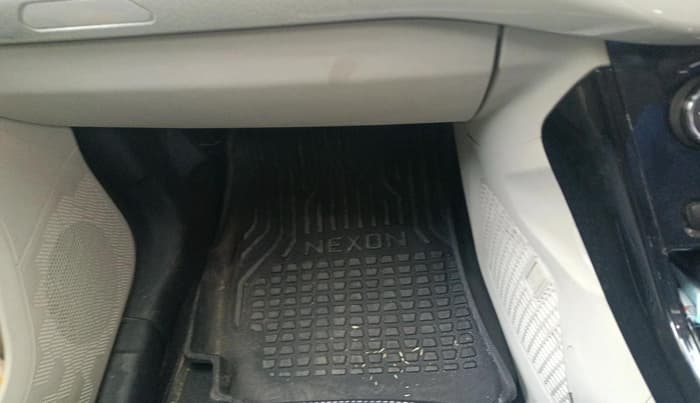 2023 Tata NEXON XZA PLUS SUNROOF PETROL, Petrol, Automatic, 51,979 km, interior