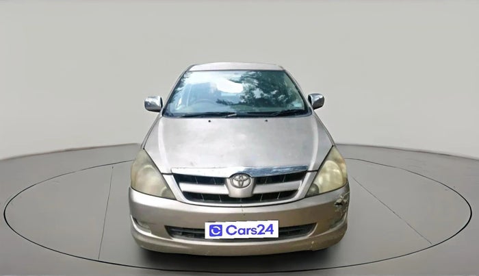 2008 Toyota Innova V 2.5 8 STR, Diesel, Manual, 2,87,079 km, exterior