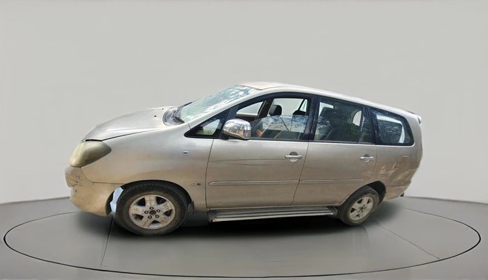 2008 Toyota Innova V 2.5 8 STR, Diesel, Manual, 2,87,079 km, exterior