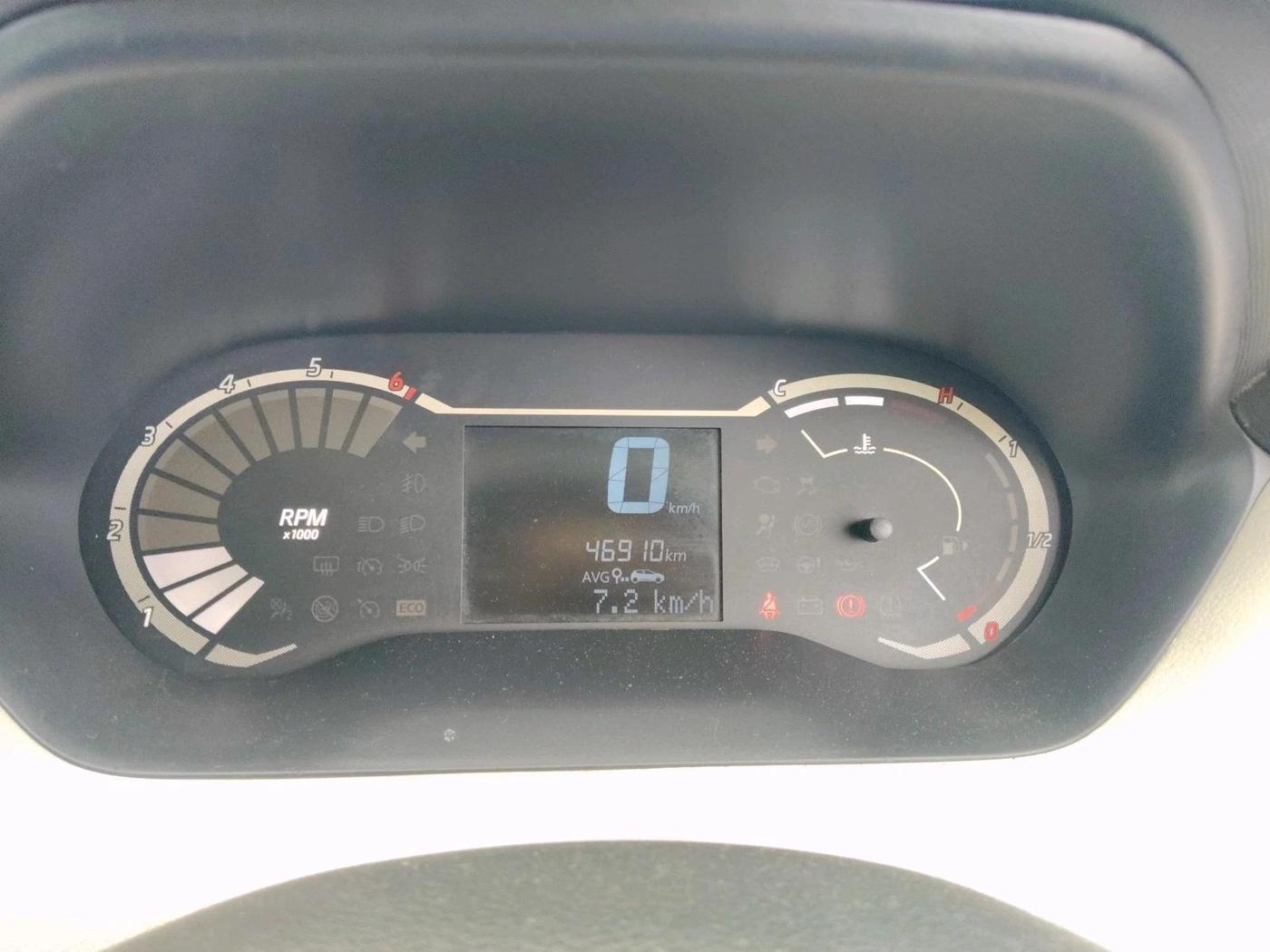 2021 Nissan MAGNITE XL TURBO, Petrol, Manual, 46,910 km, interior