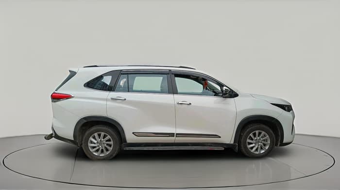 2024 Toyota INNOVA HYCROSS GX 7 STR, Petrol, Automatic, 53,893 km, exterior