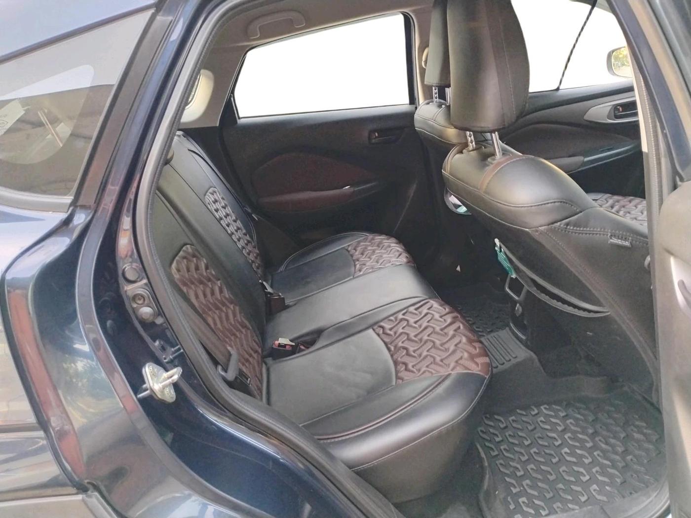 2023 Maruti FRONX DELTA PLUS 1.2L AGS, Petrol, Automatic, 32,333 km, interior