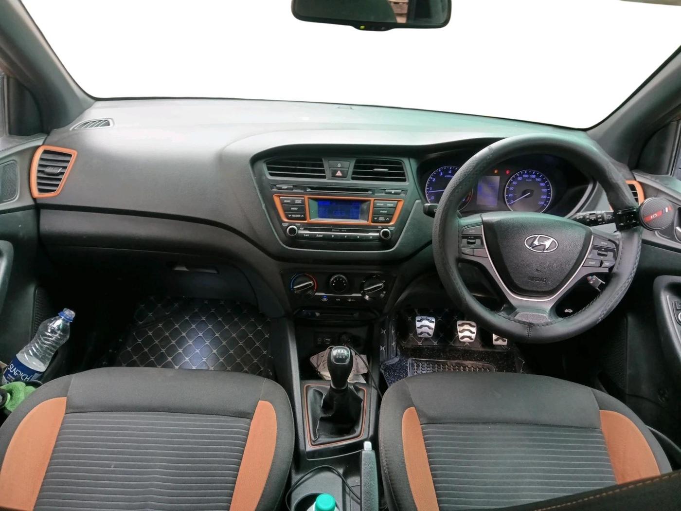 2015 Hyundai i20 Active 1.2 S, Petrol, Manual, 48,185 km, interior