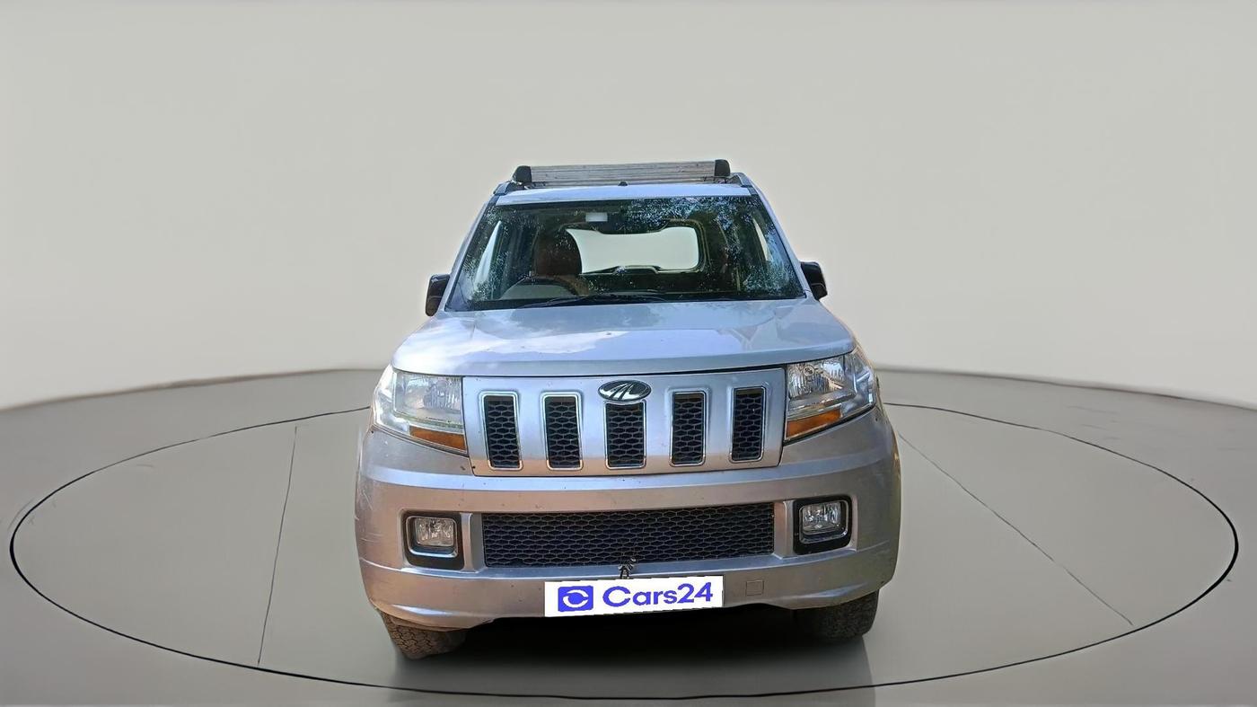 2017 Mahindra TUV300 T8, Diesel, Manual, 1,11,913 km, exterior
