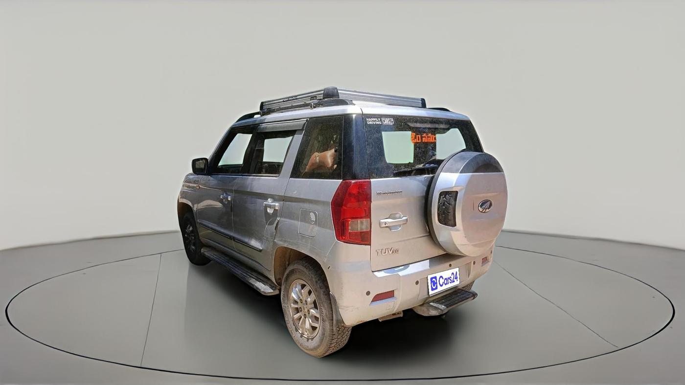 2017 Mahindra TUV300 T8, Diesel, Manual, 1,11,913 km, exterior