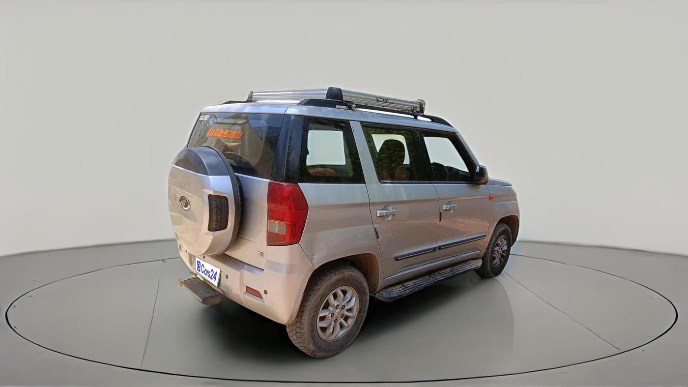 2017 Mahindra TUV300 T8, Diesel, Manual, 1,11,913 km, exterior