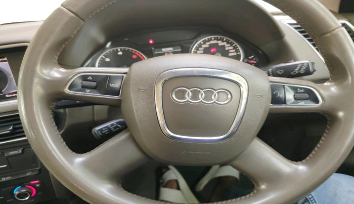 2012 Audi Q5 2.0 TDI QUATTRO, Diesel, Automatic, 66,944 km, interior