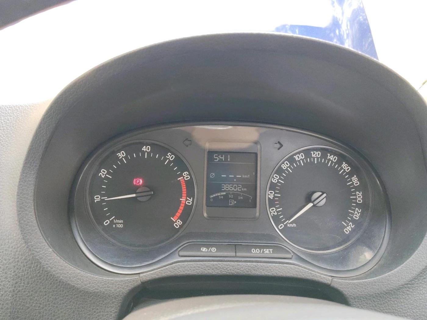 2019 Skoda Rapid AMBITION 1.6 MPI MT, Petrol, Manual, 38,602 km, interior