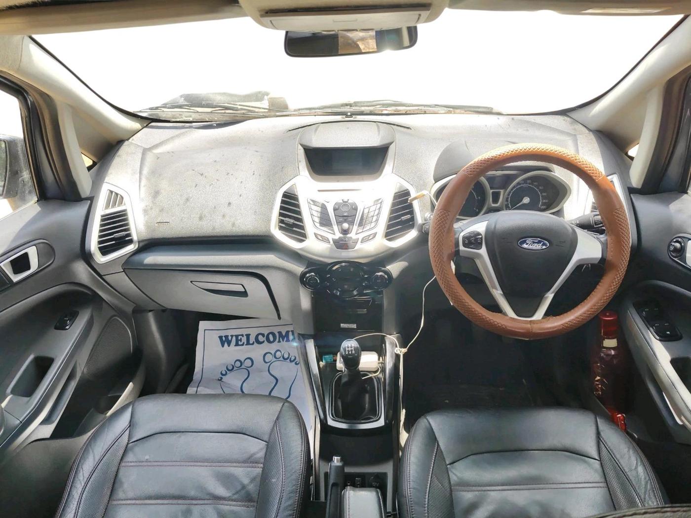 2014 Ford Ecosport TITANIUM 1.5L DIESEL (OPT), Diesel, Manual, 1,42,430 km, interior