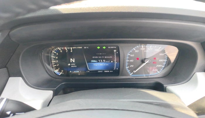 2024 Tata PUNCH Creative Plus (S) AMT, Petrol, Automatic, 18,606 km, interior