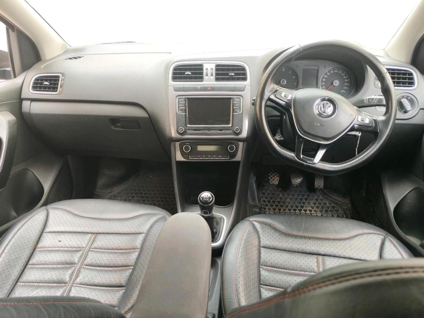 2019 Volkswagen Polo HIGHLINE PLUS 1.0 16 ALLOY, Petrol, Manual, 95,000 km, interior
