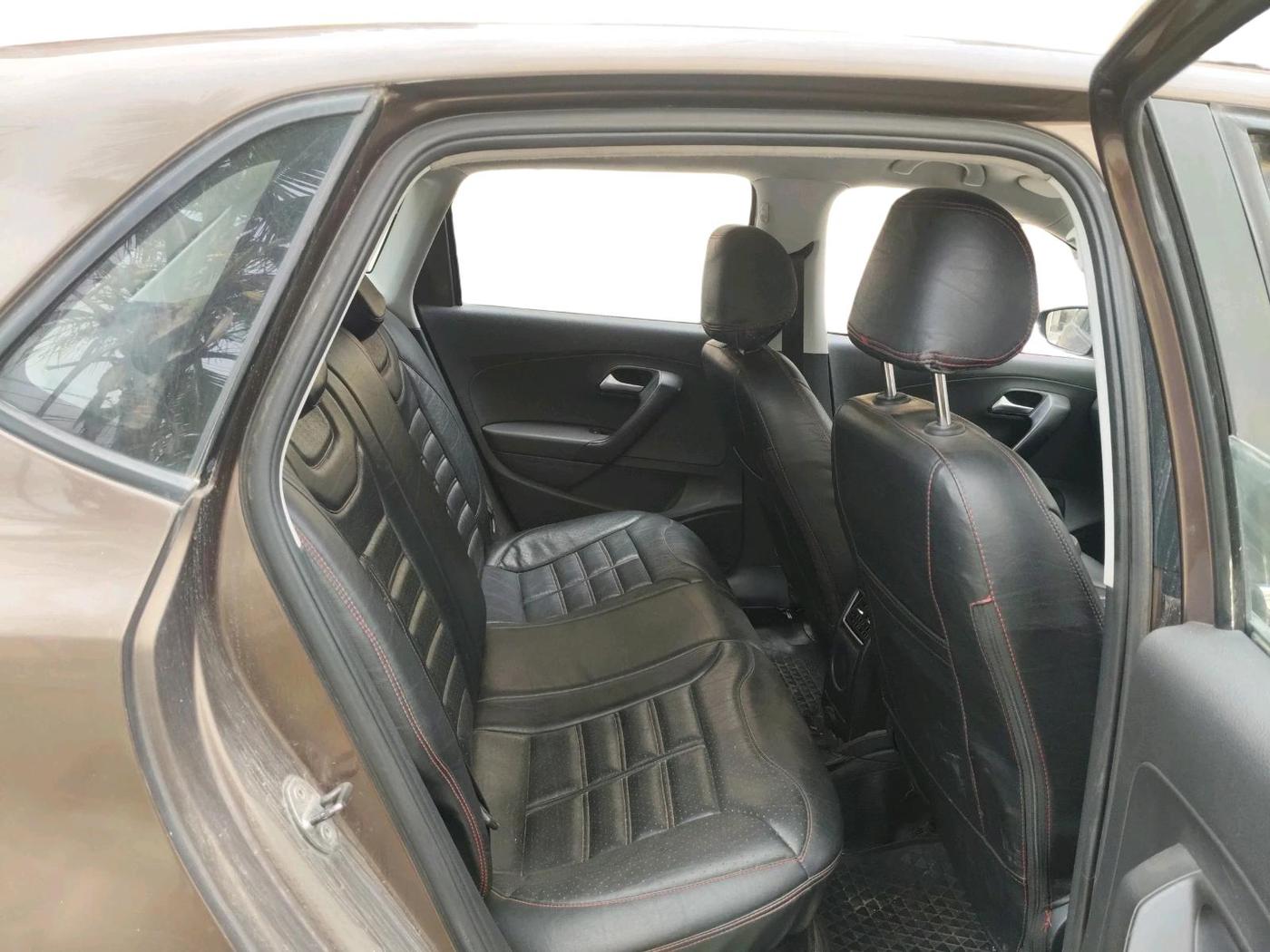 2019 Volkswagen Polo HIGHLINE PLUS 1.0 16 ALLOY, Petrol, Manual, 95,000 km, interior