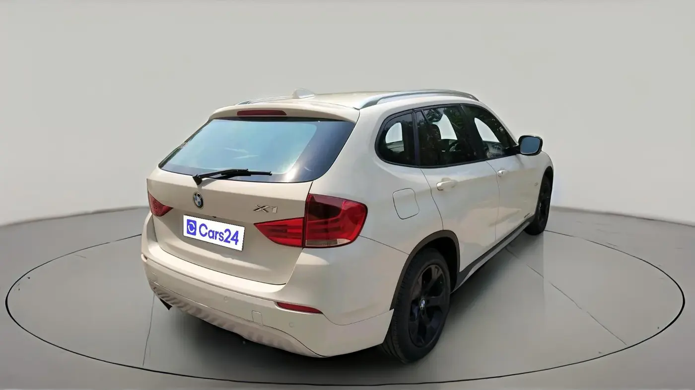 2011 BMW X1 sDrive20d, Diesel, Automatic, 1,16,403 km, exterior