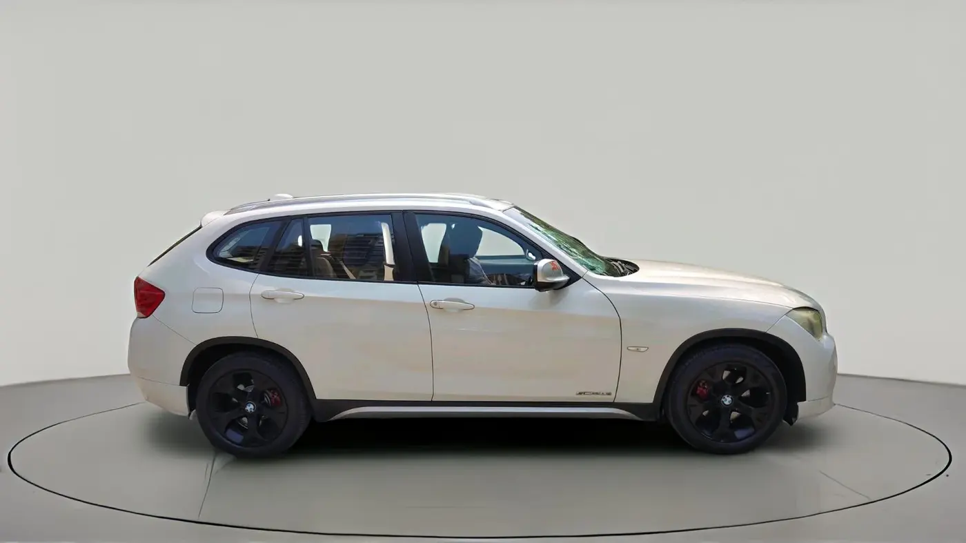 2011 BMW X1 sDrive20d, Diesel, Automatic, 1,16,403 km, exterior