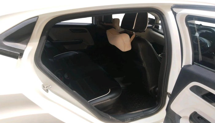 2024 Tata ALTROZ XM PLUS PETROL, Petrol, Manual, 16,240 km, interior