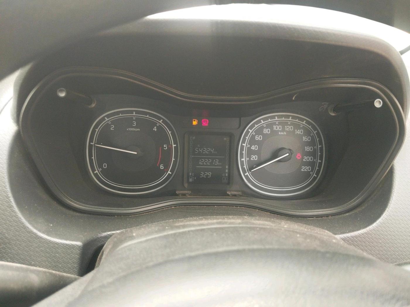 2016 Maruti Vitara Brezza VDI (O), Diesel, Manual, 1,22,213 km, interior