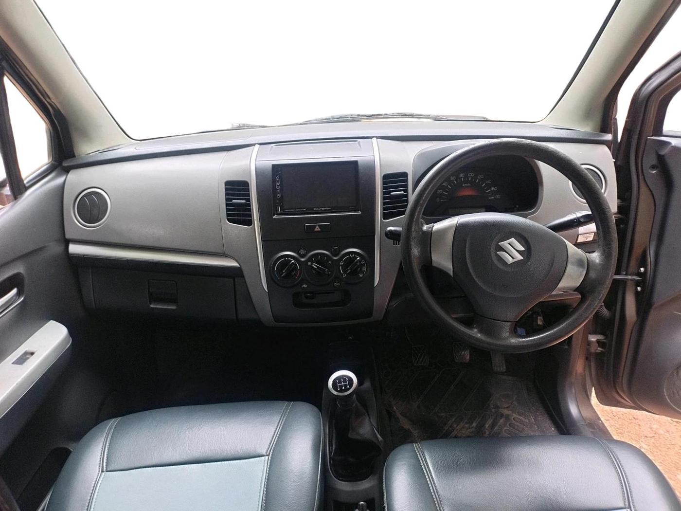 2012 Maruti Wagon R 1.0 LXI LPG, Petrol, Manual, 1,33,125 km, interior