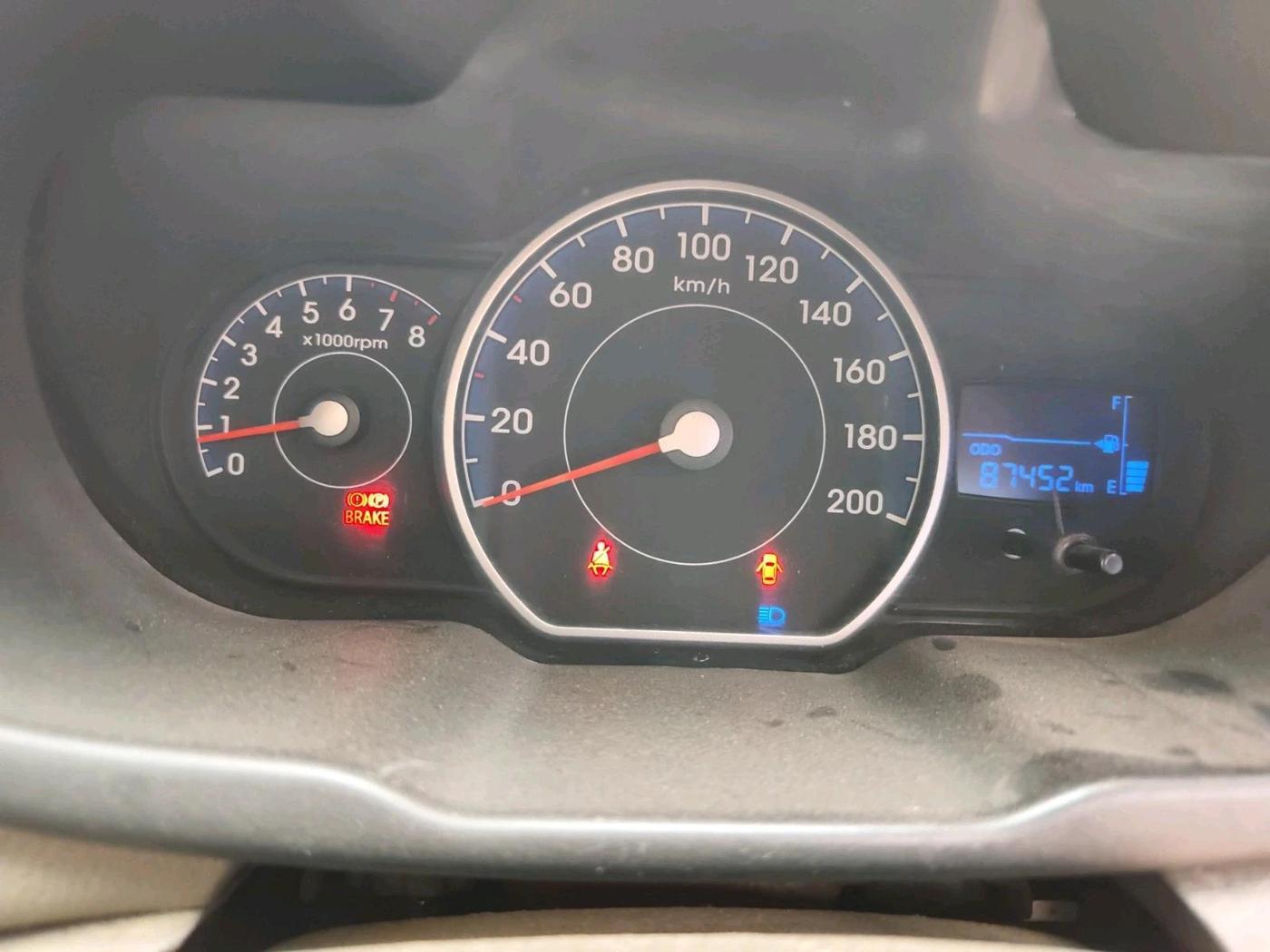 2012 Hyundai i10 SPORTZ 1.2, Petrol, Manual, 87,452 km, interior