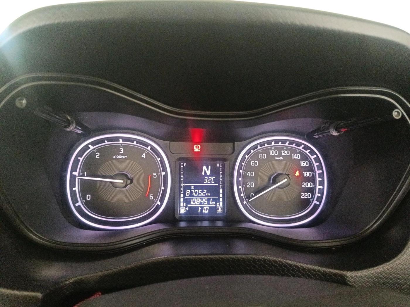 2018 Maruti Vitara Brezza ZDI PLUS AMT, Diesel, Automatic, 1,08,451 km, interior