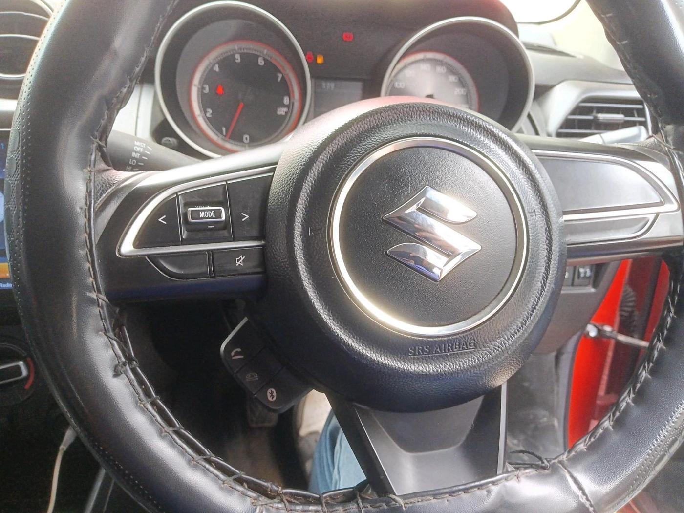 2021 Maruti Swift VXI, Petrol, Manual, 40,981 km, interior