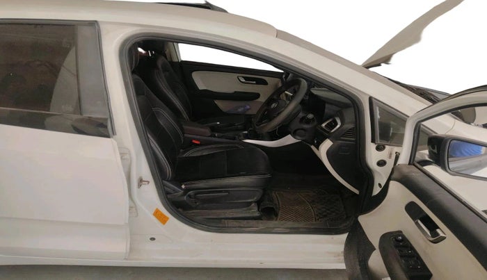 2021 Tata ALTROZ XZ DIESEL, Diesel, Manual, 71,866 km, interior