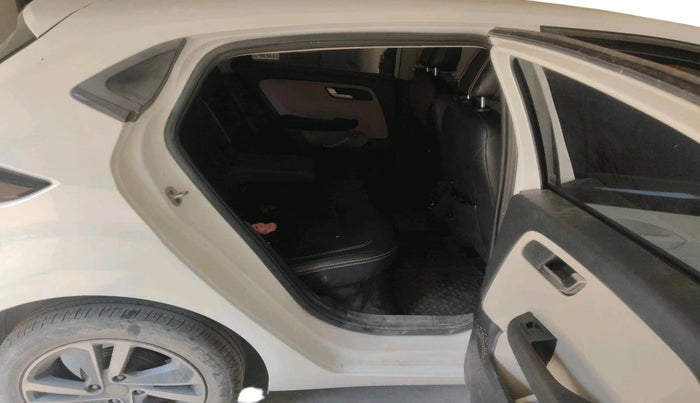 2021 Tata ALTROZ XZ DIESEL, Diesel, Manual, 71,866 km, interior