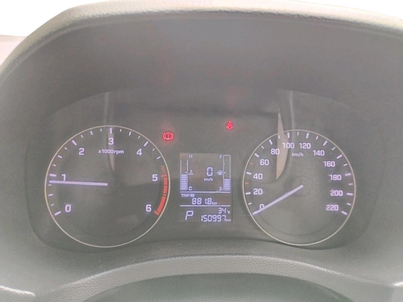 2017 Hyundai Creta S PLUS 1.6 AT DIESEL, Diesel, Automatic, 1,50,997 km, interior