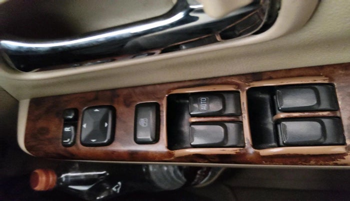 2014 ISUZU MU-7 4x2 MT, Diesel, Manual, 1,78,490 km, interior