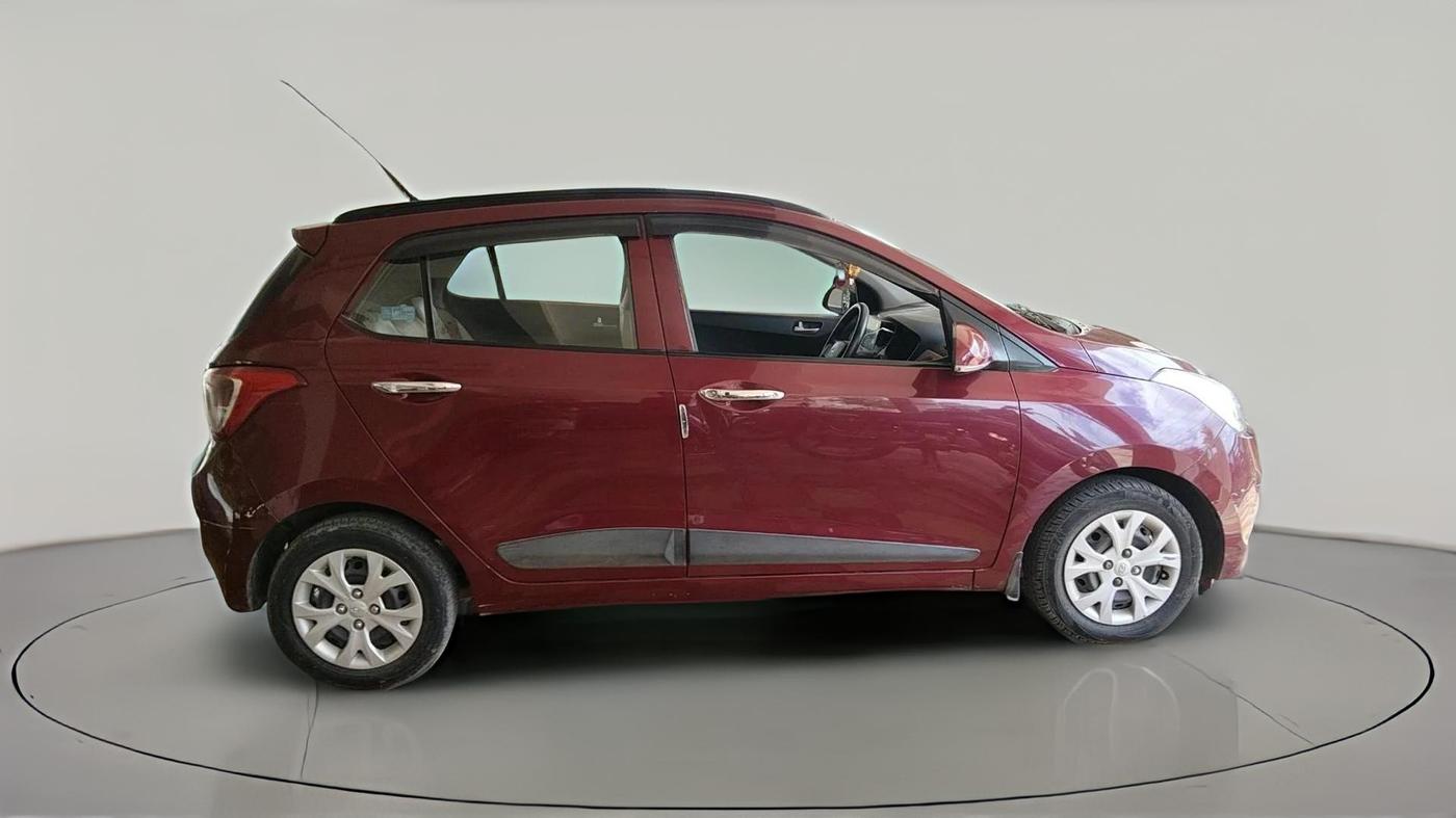 2013 Hyundai Grand i10 SPORTZ 1.1 CRDI, Diesel, Manual, 74,124 km, exterior