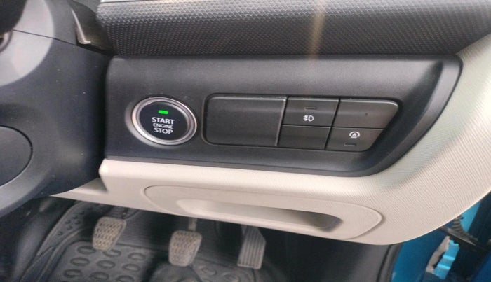2022 Tata ALTROZ XZ PETROL, Petrol, Manual, 37,616 km, interior