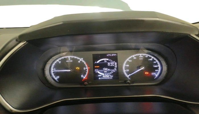 2021 Tata Safari XT PLUS, Diesel, Manual, 1,62,827 km, interior