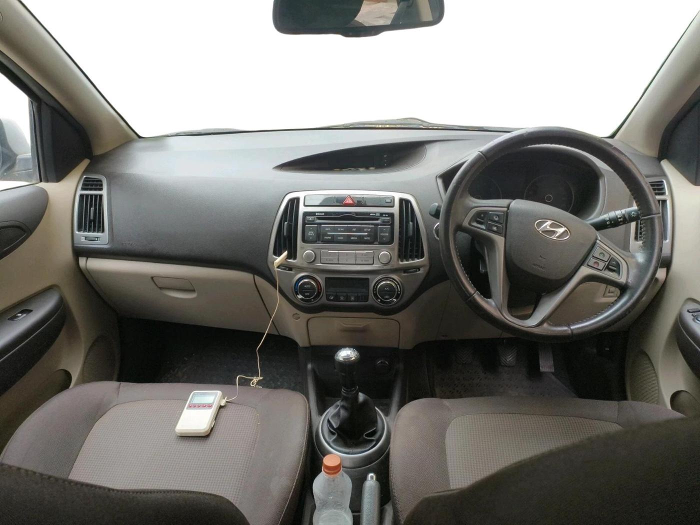 2012 Hyundai i20 ASTA 1.2, Petrol, Manual, 26,022 km, interior