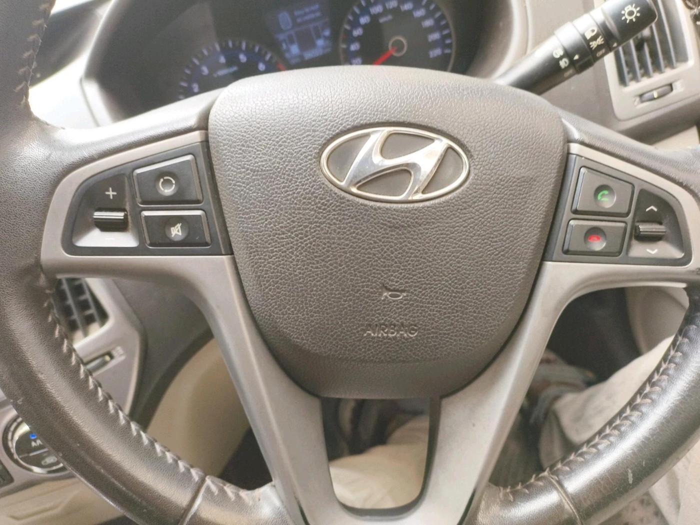 2012 Hyundai i20 ASTA 1.2, Petrol, Manual, 26,022 km, interior