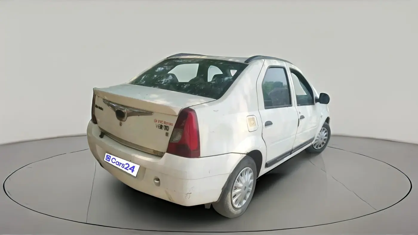2011 Mahindra Verito D2 BS-III, Diesel, Manual, 1,65,742 km, exterior