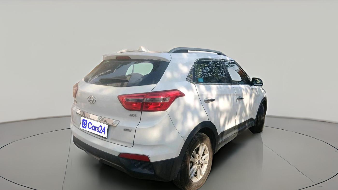 2015 Hyundai Creta SX PLUS AT 1.6 DIESEL, Diesel, Automatic, 2,00,585 km, exterior