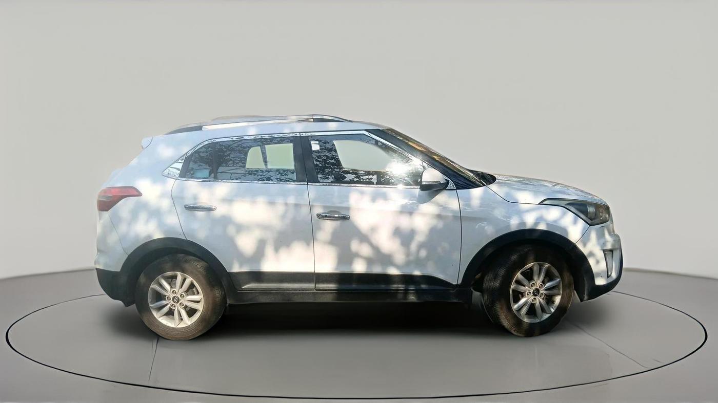2015 Hyundai Creta SX PLUS AT 1.6 DIESEL, Diesel, Automatic, 2,00,585 km, exterior