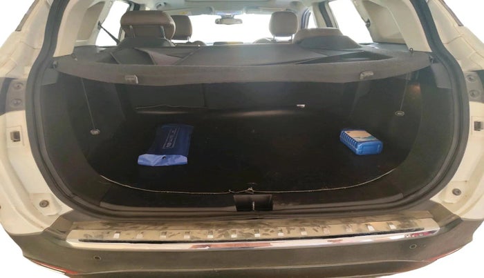 2022 Tata Harrier XZ PLUS 2.0L, Diesel, Manual, 31,347 km, exterior