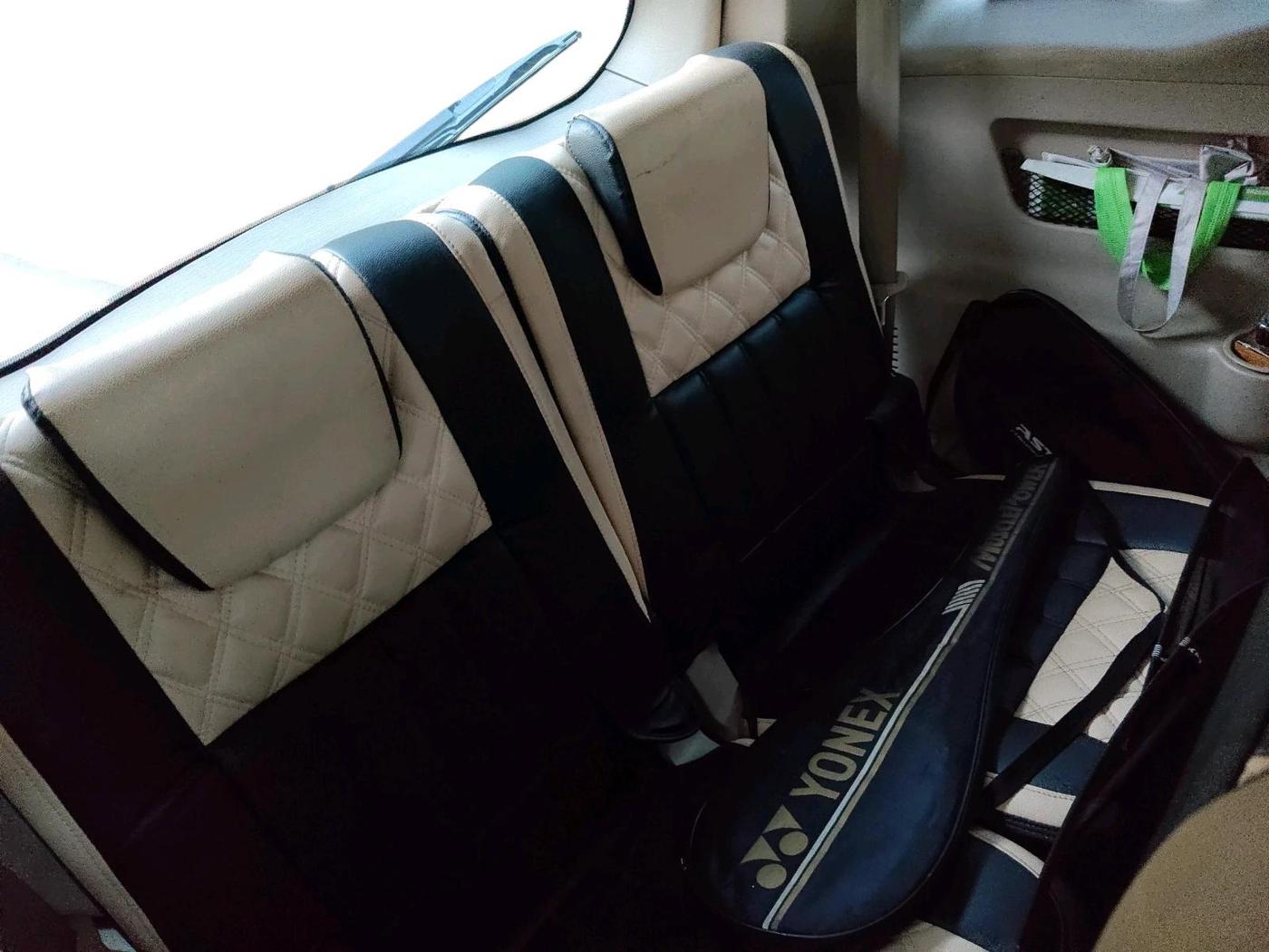 2017 Mahindra XUV500 W6 AT 1.99, Diesel, Automatic, 93,031 km, interior