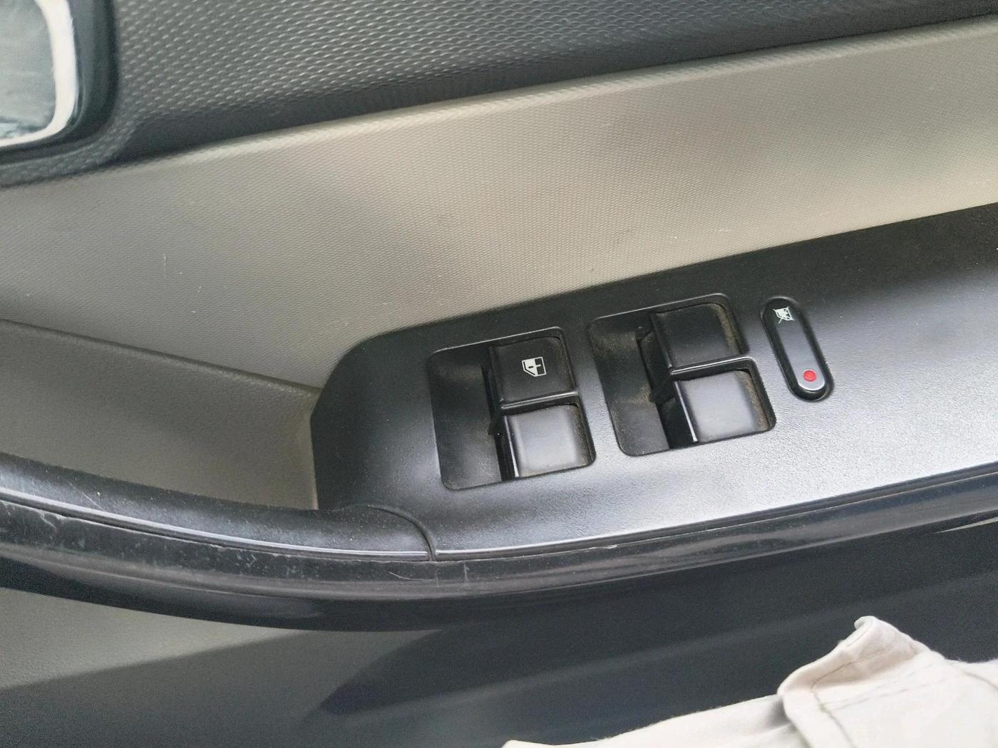 2016 Tata Tiago XZ PETROL, Petrol, Manual, 71,242 km, interior