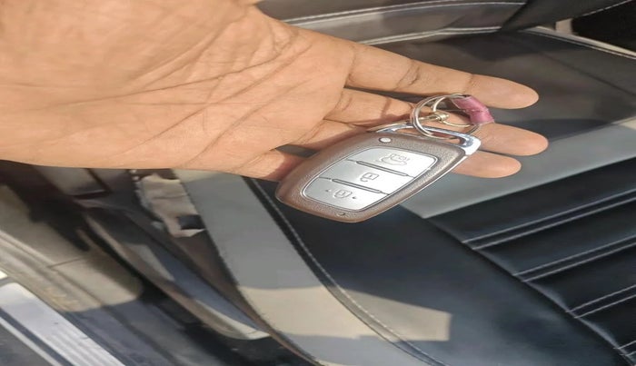 2018 Hyundai Creta SX 1.6 PETROL DUAL TONE, Petrol, Manual, 73,165 km, interior