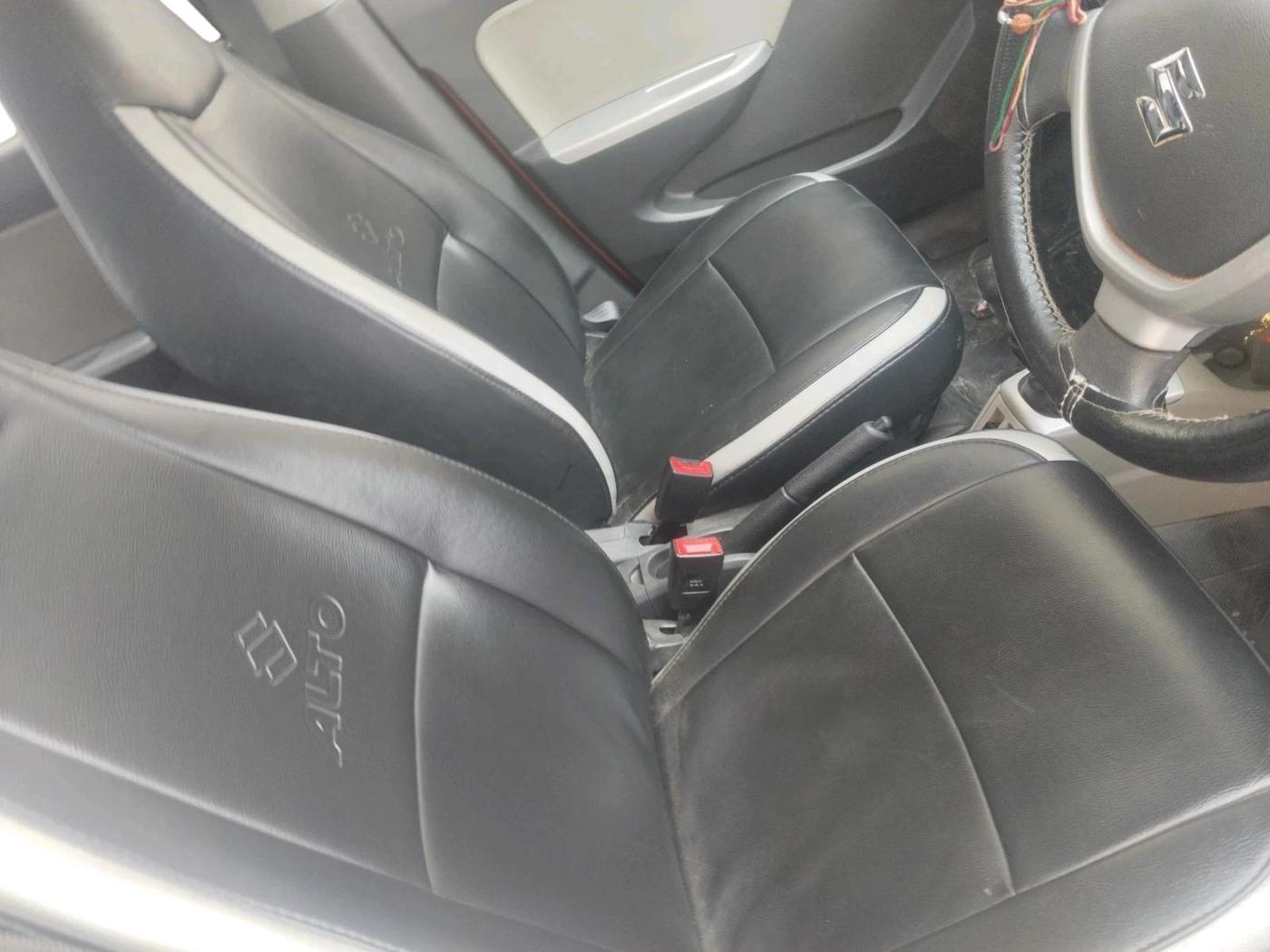 2014 Maruti Alto K10 VXI, Petrol, Manual, 51,165 km, interior