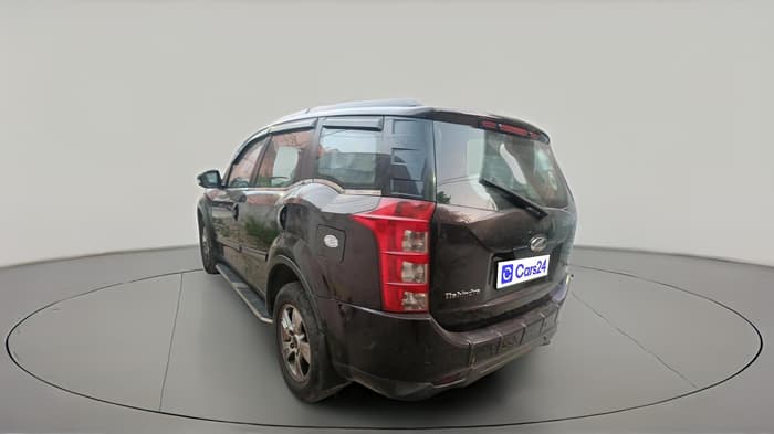 2013 Mahindra XUV500 W8, Diesel, Manual, 1,49,184 km, exterior